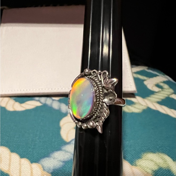 Sterling Aurora opal ring - Picture 6 of 11